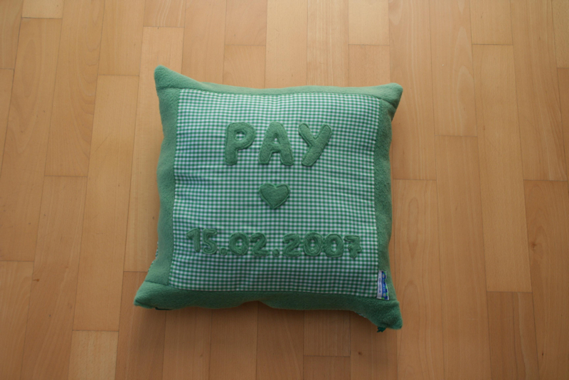 Pay